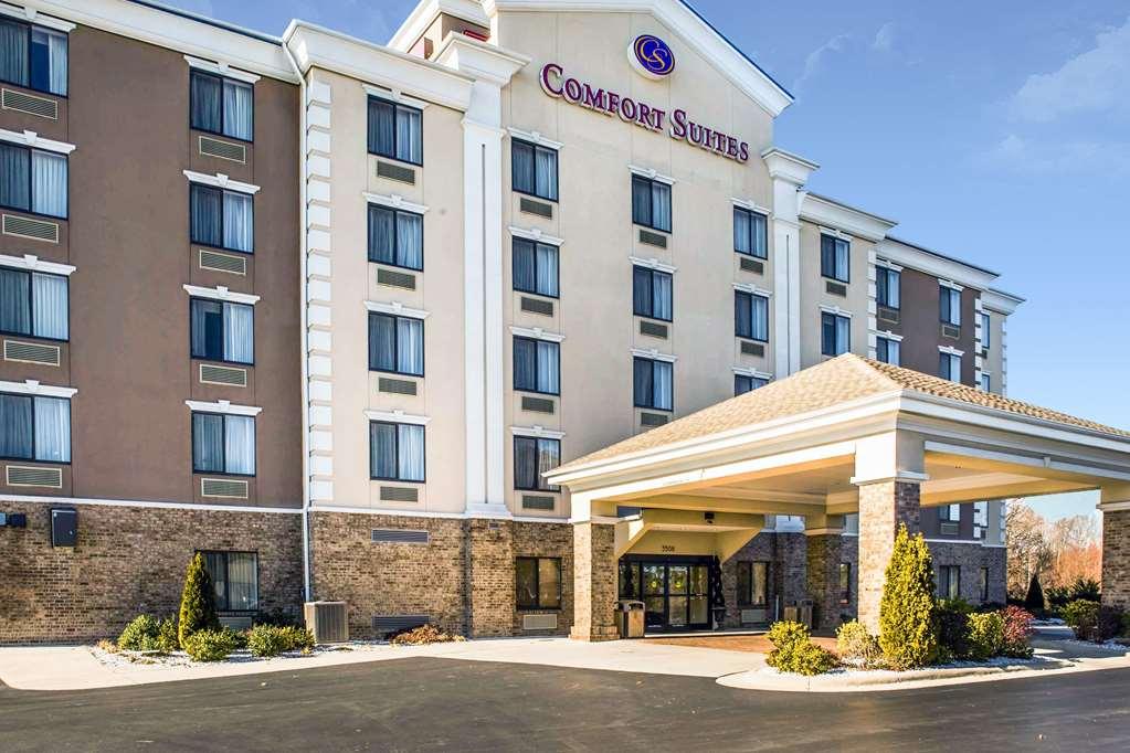 Fairfield By Marriott Inn & Suites Greensboro Coliseum Area Exteriör bild
