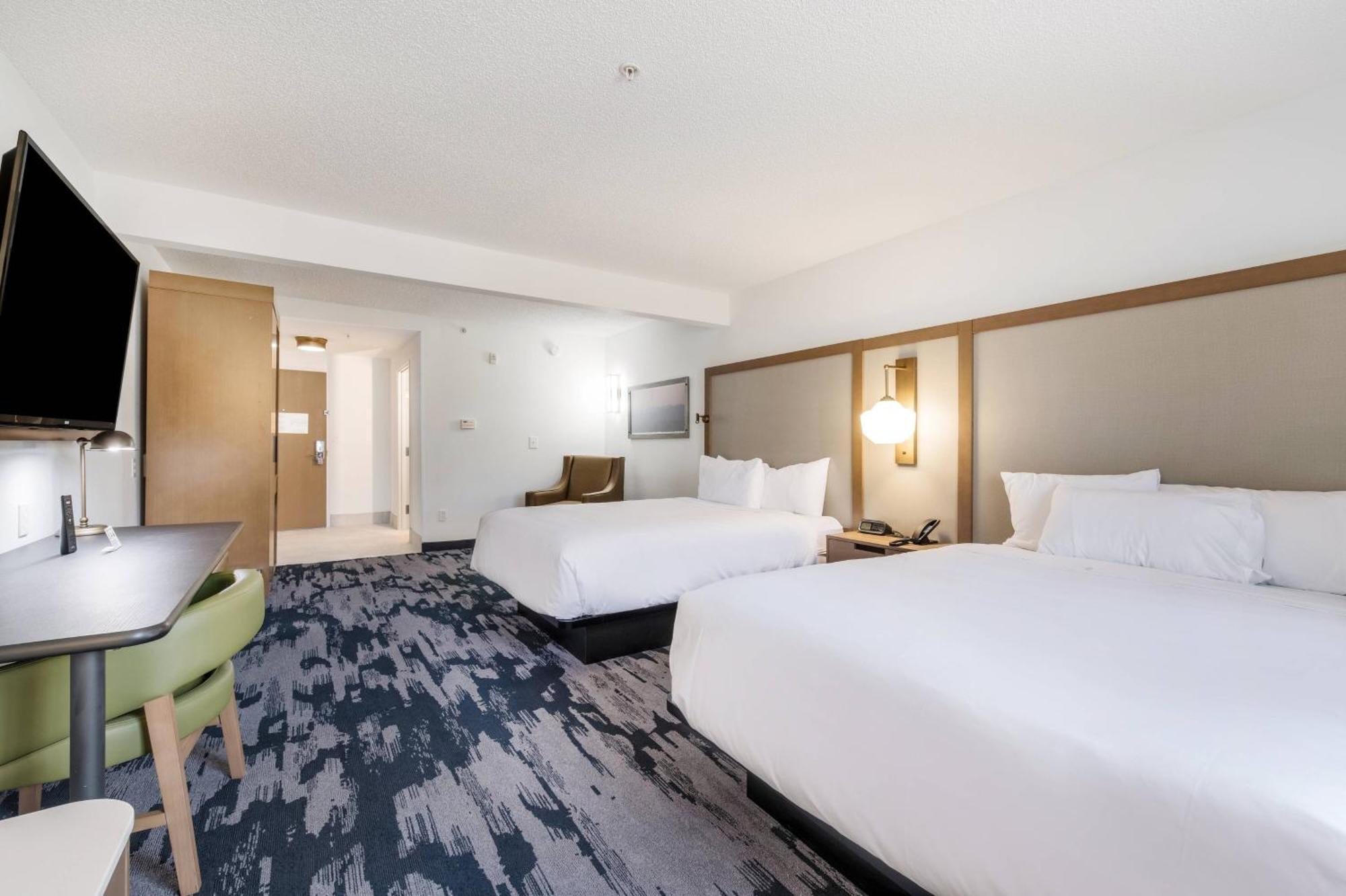Fairfield By Marriott Inn & Suites Greensboro Coliseum Area Exteriör bild