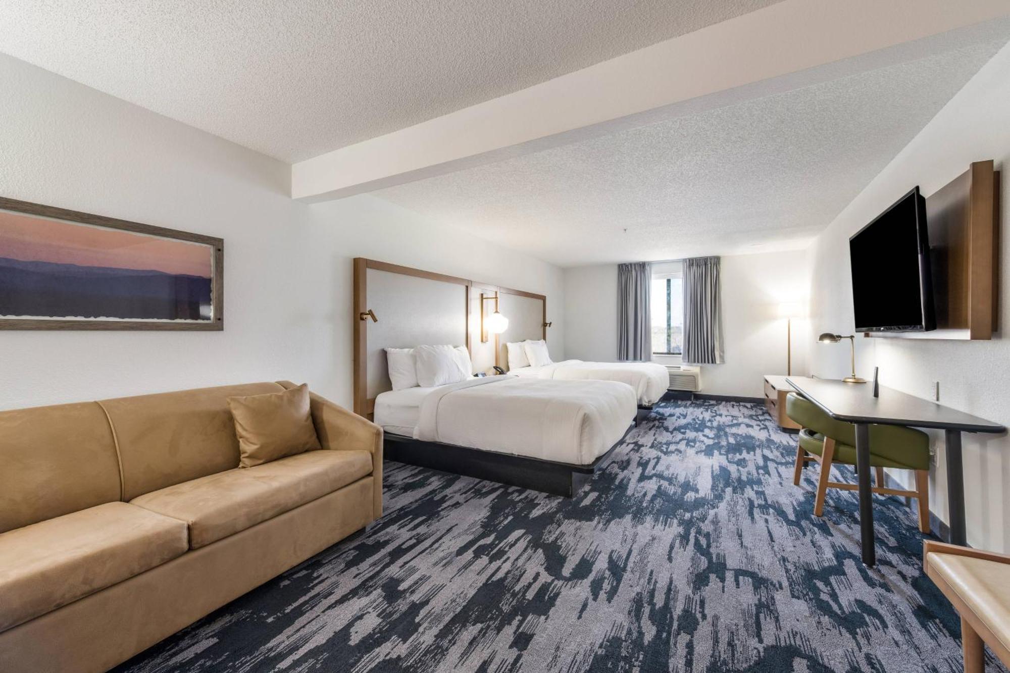 Fairfield By Marriott Inn & Suites Greensboro Coliseum Area Exteriör bild