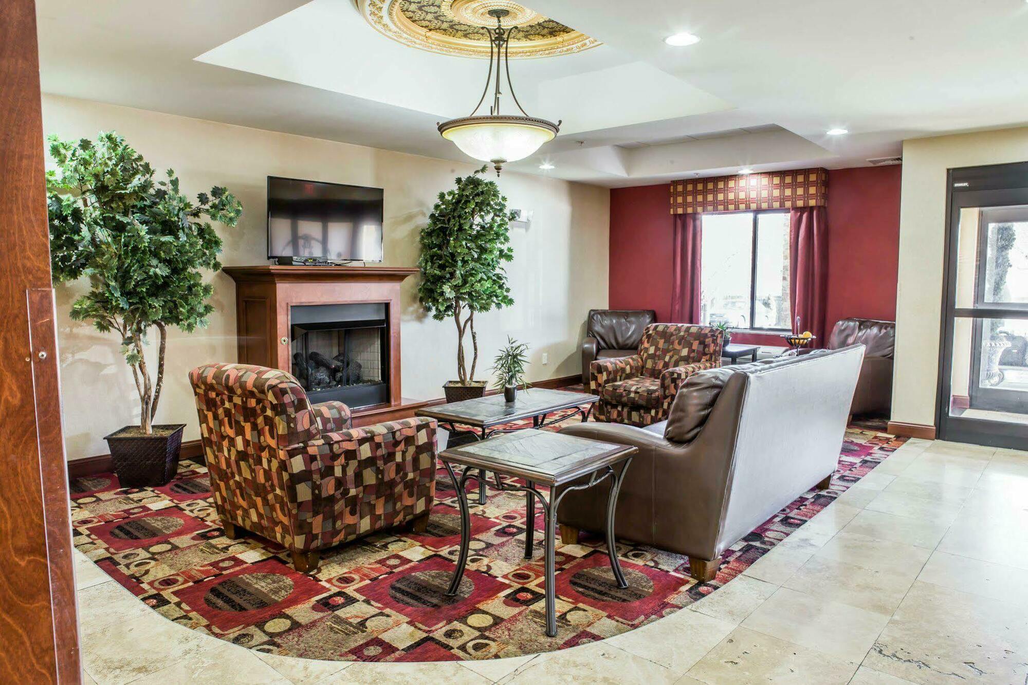 Fairfield By Marriott Inn & Suites Greensboro Coliseum Area Exteriör bild