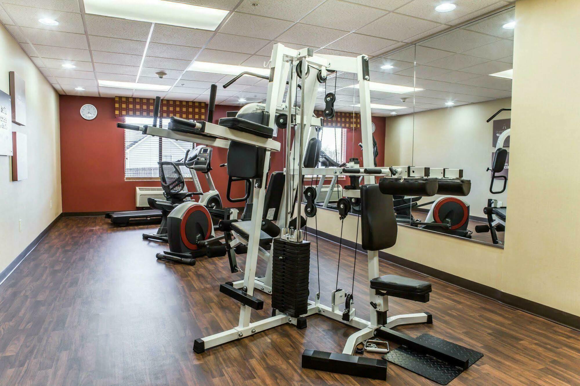 Fairfield By Marriott Inn & Suites Greensboro Coliseum Area Exteriör bild